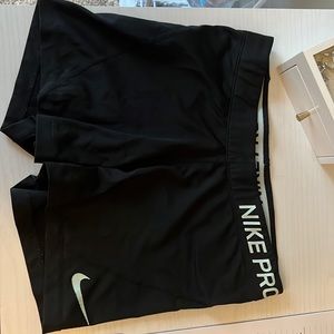 Womens nike pro spandex